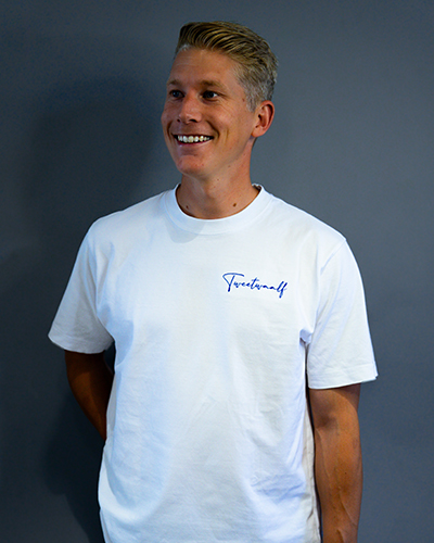 https://www.twee12.com/wp-content/uploads/2025/06/web-jeffrey.jpg
